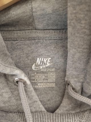 Sudadera Nike Gris con Capucha