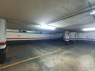 Garaje en venta en La Nova Esquerra de l'Eixample en Barcelona