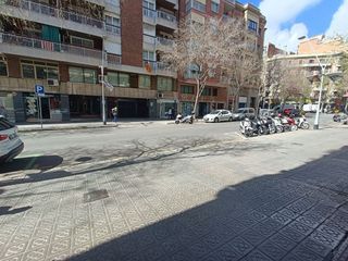 Garaje en venta en La Nova Esquerra de l'Eixample en Barcelona