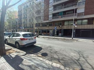 Garaje en venta en La Nova Esquerra de l'Eixample en Barcelona