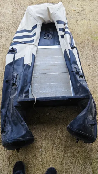 Barca hinchable Carpfishing tipo Zodiac