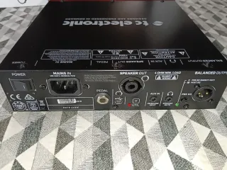 TC Electronic BH250 Amplificador Bajo