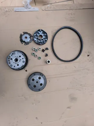 Kit Trasmissione Vespa Primavera 4T 3V IE