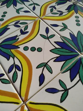 Mesa cerámica terraza multicolor