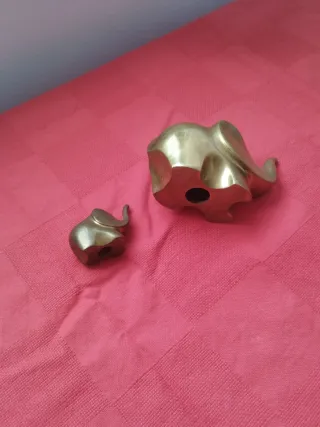 Elefante de bronce decorativo