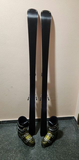 Esquís Nordica de 168 cm y botas Rossignol 27,5