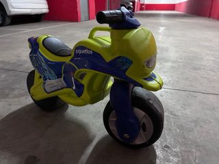 Moto de juguete Juguettos