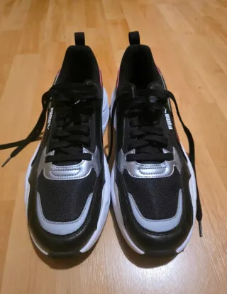 Zapatillas Puma Ferrari Negras y Rojas