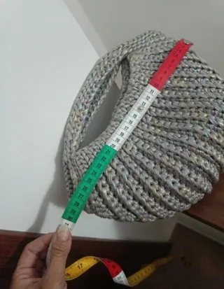 Borsetta uncinetto sfumata grigio/argento