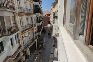 Oficina en alquiler en Centro Histórico en Málaga