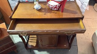 Mueble aparador o TV de madera