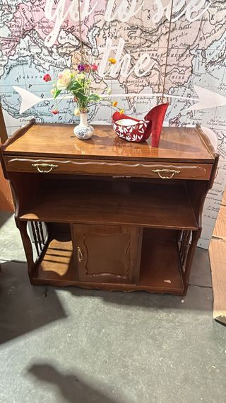 Mueble aparador o TV de madera