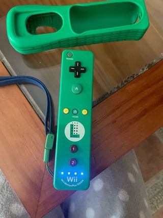 Mando Wii Luigi Motion Plus Inside