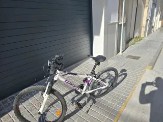 Bicicleta 24 WEED STACK WS 1.0 Blanca