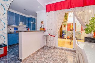 Casa adosada en venta en Loja