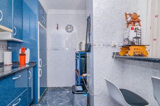 Casa adosada en venta en Loja