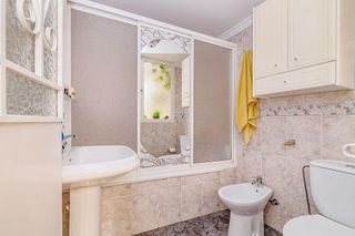 Casa adosada en venta en Loja