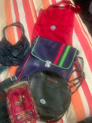 Lote 9 bolsos variados