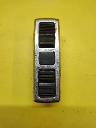 BOTONERA ELEVALUNAS MERCEDES BENZ W123