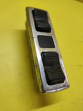 BOTONERA ELEVALUNAS MERCEDES BENZ W123