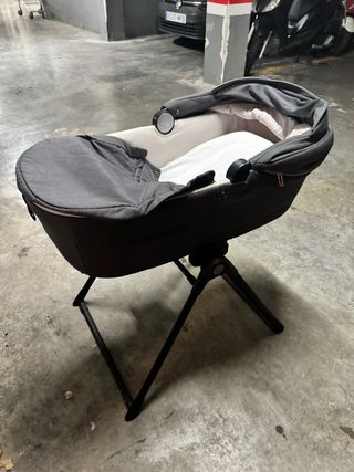 Silla mas capazo de bebé Inglesina