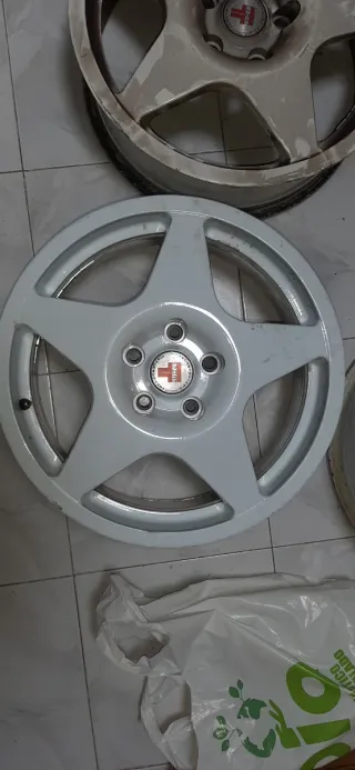 Llantas Tecnomagnesio Champion