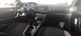 Peugeot 308 2016