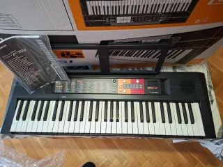 Teclado Yamaha PSR-F51