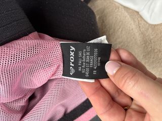 Cazadora Roxy Negra y Rosa