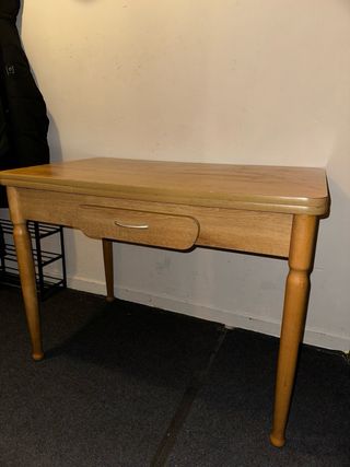 Mesa de madera extensible