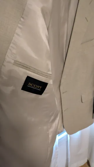 Traje de hombre beige talla 46