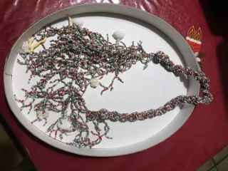 Collana Camomilla corallo e conchiglie