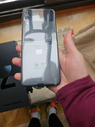 Nuovo Samsung Galaxy Z Flip3 5G