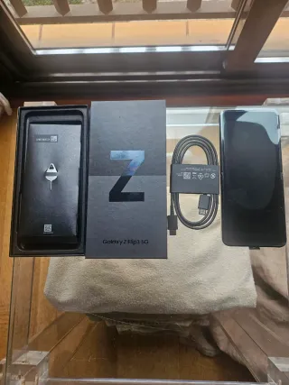 Nuovo Samsung Galaxy Z Flip3 5G