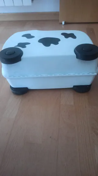 Maleta infantil con ruedas de vaca