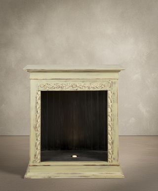 Chimenea decorativa de madera