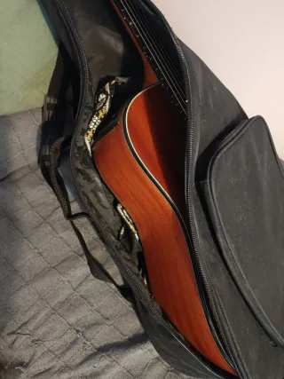 Funda para guitarra acústica/eléctrica