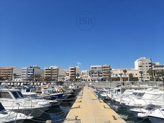 Garaje en venta en Las Escobetas en Garrucha