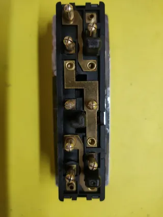 BOTONERA ELEVALUNAS MERCEDES BENZ W123