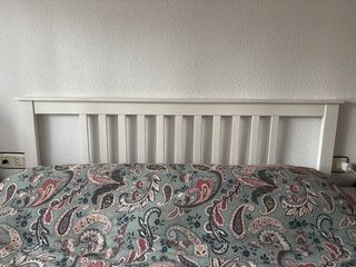 Cabecero en blanco madera