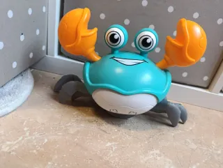 Cangrejo bebé juguete