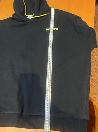 Sudadera Umbro Negra con Logo