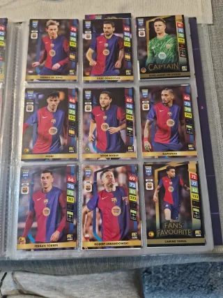Álbum Panini FIFA 365 Adrenalyn XL 2025