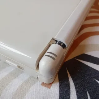 Nintendo DS Lite Blanca + Cargador