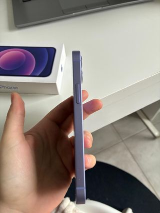 iPhone 12 mini púrpura