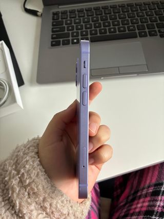 iPhone 12 mini púrpura