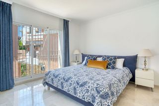 Casa adosada en venta en Los Naranjos - Las Brisas en Marbella