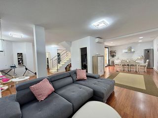 Chalet en venta en Almijara - Capistrano - Cueva de Nerja en Nerja