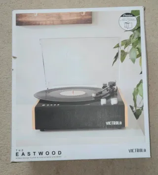 NUEVO / Tocadiscos Victrola Eastwood I, en caja