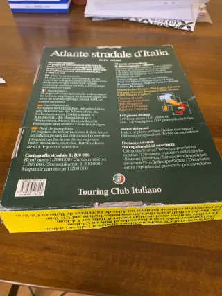 Atlante stradale d'Italia 1:200.000. Con CD-ROM